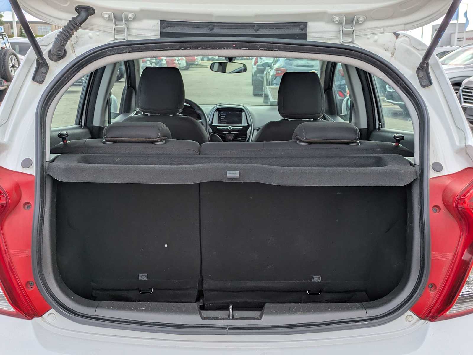 Thumbnail: 2020 Chevrolet Spark - 18