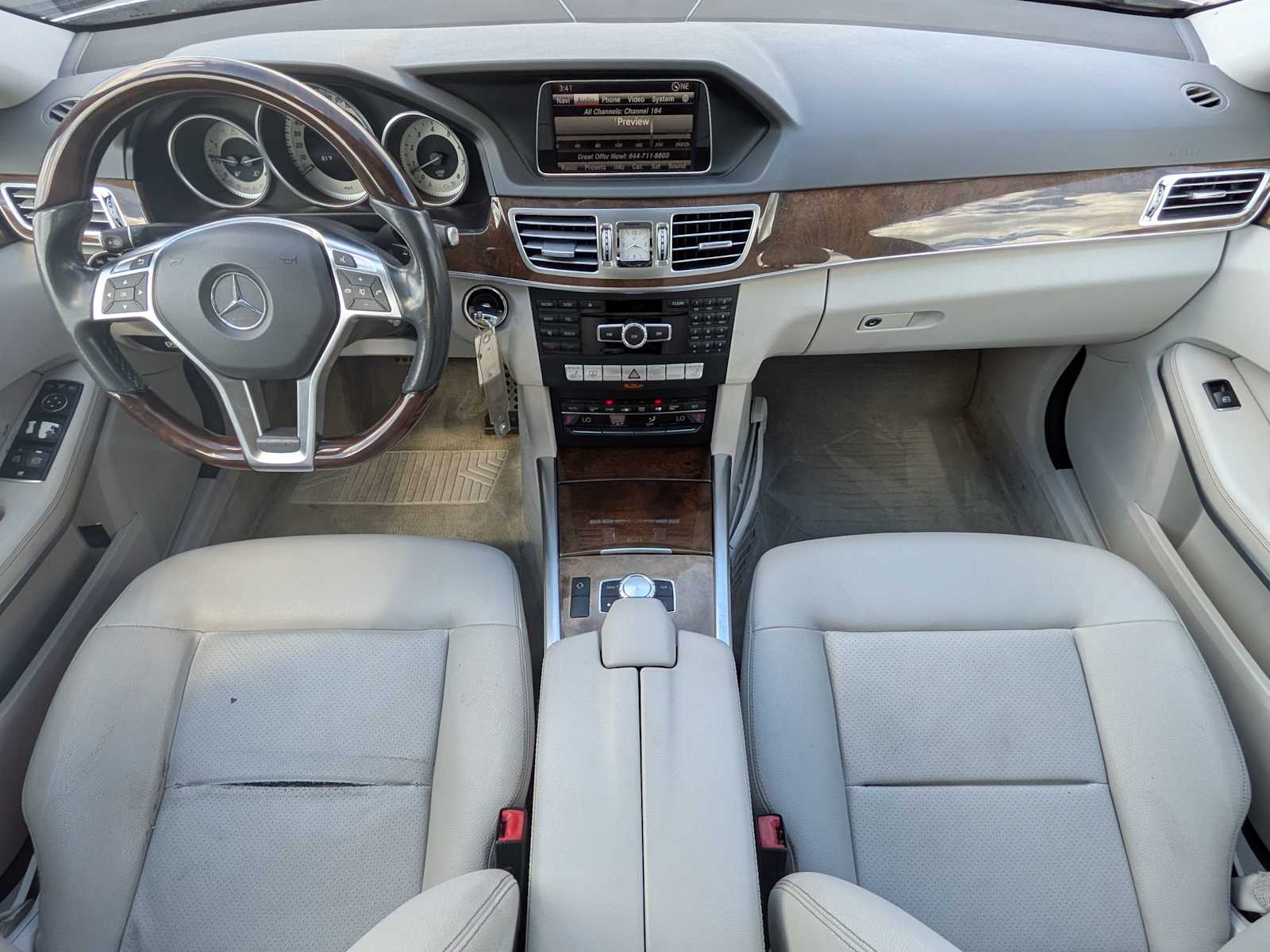 Thumbnail: 2015 Mercedes-Benz E-Class - 20