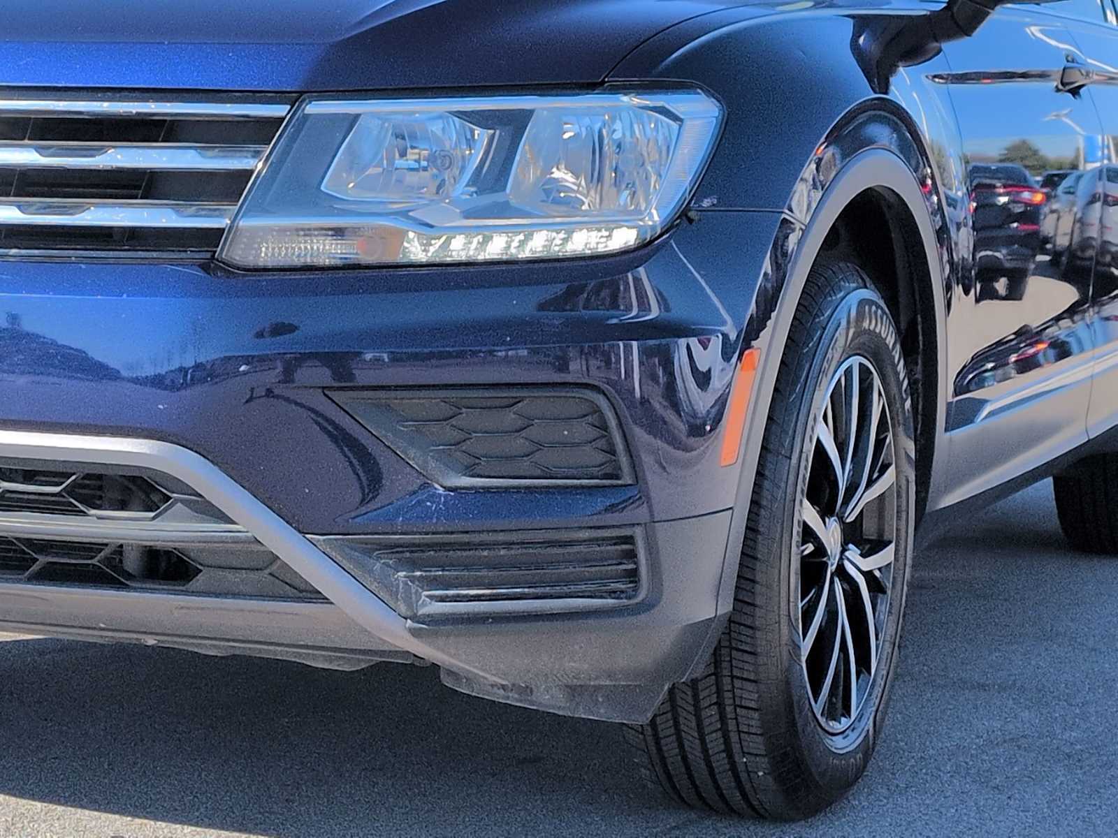 Thumbnail: 2021 Volkswagen Tiguan - 11
