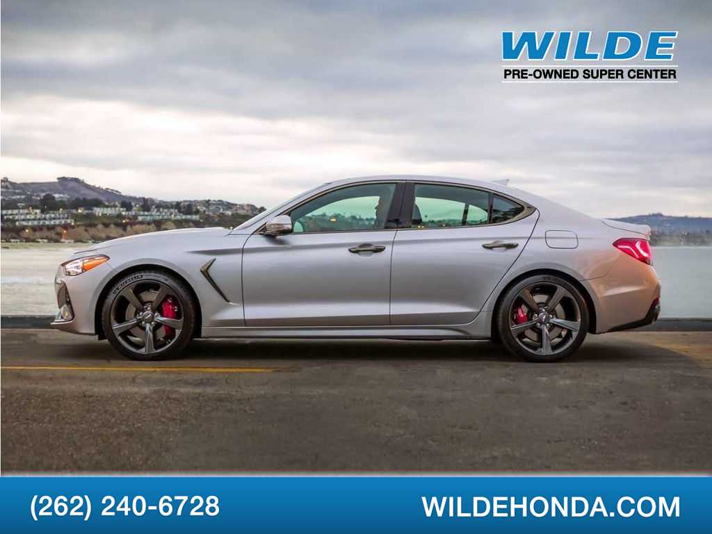 2019 Genesis G70  -
                  Waukesha, WI