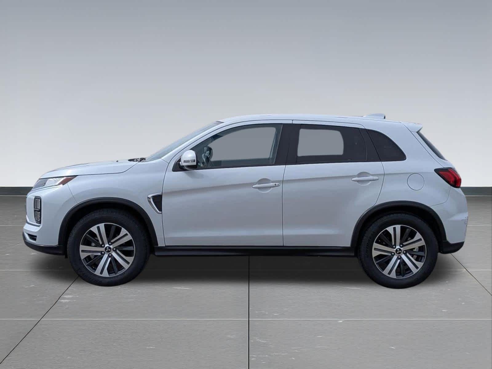 Thumbnail: 2024 Mitsubishi Outlander Sport - 2