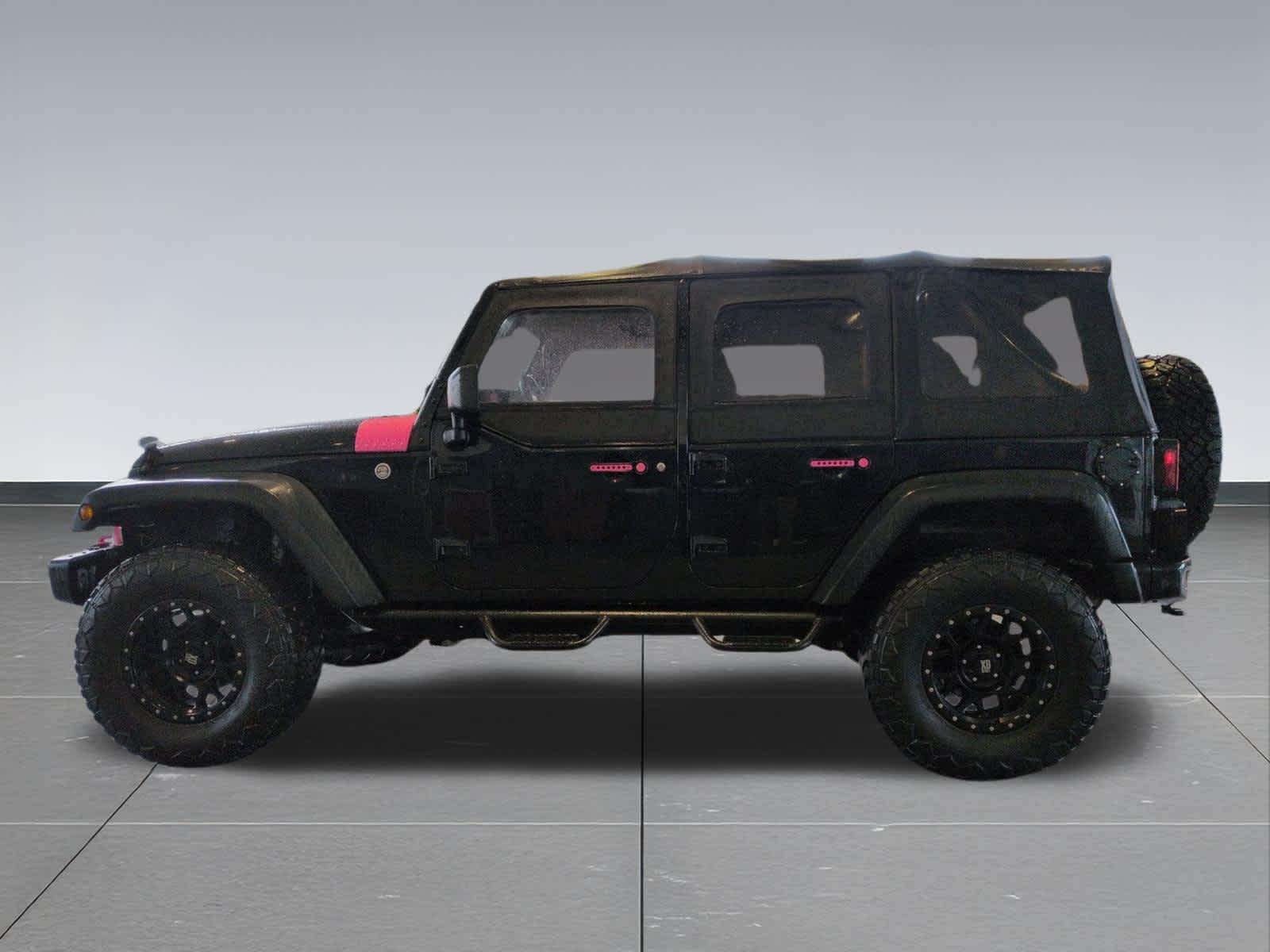 Thumbnail: 2017 Jeep Wrangler - 3