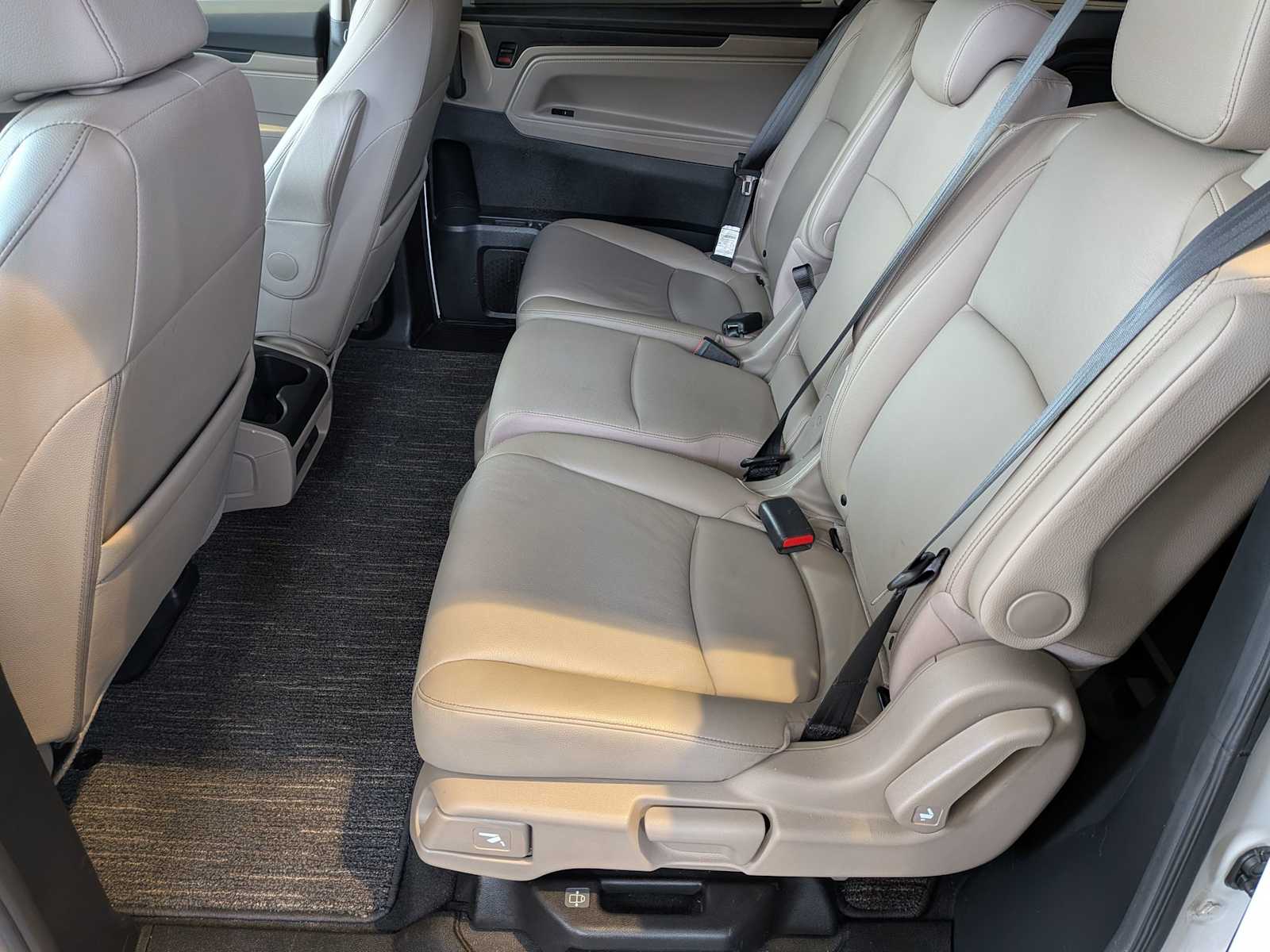 Thumbnail: 2023 Honda Odyssey - 17