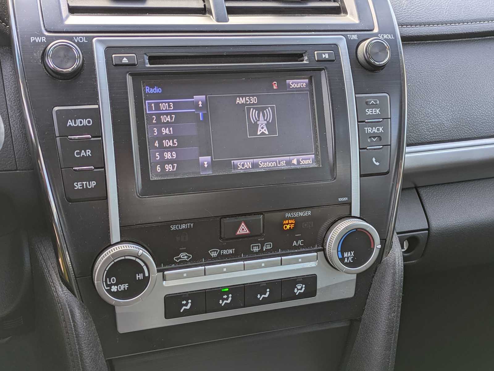 Thumbnail: 2014 Toyota Camry - 27