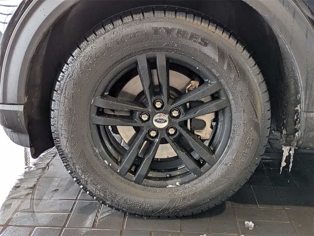 Thumbnail: 2020 Ford Explorer - 13