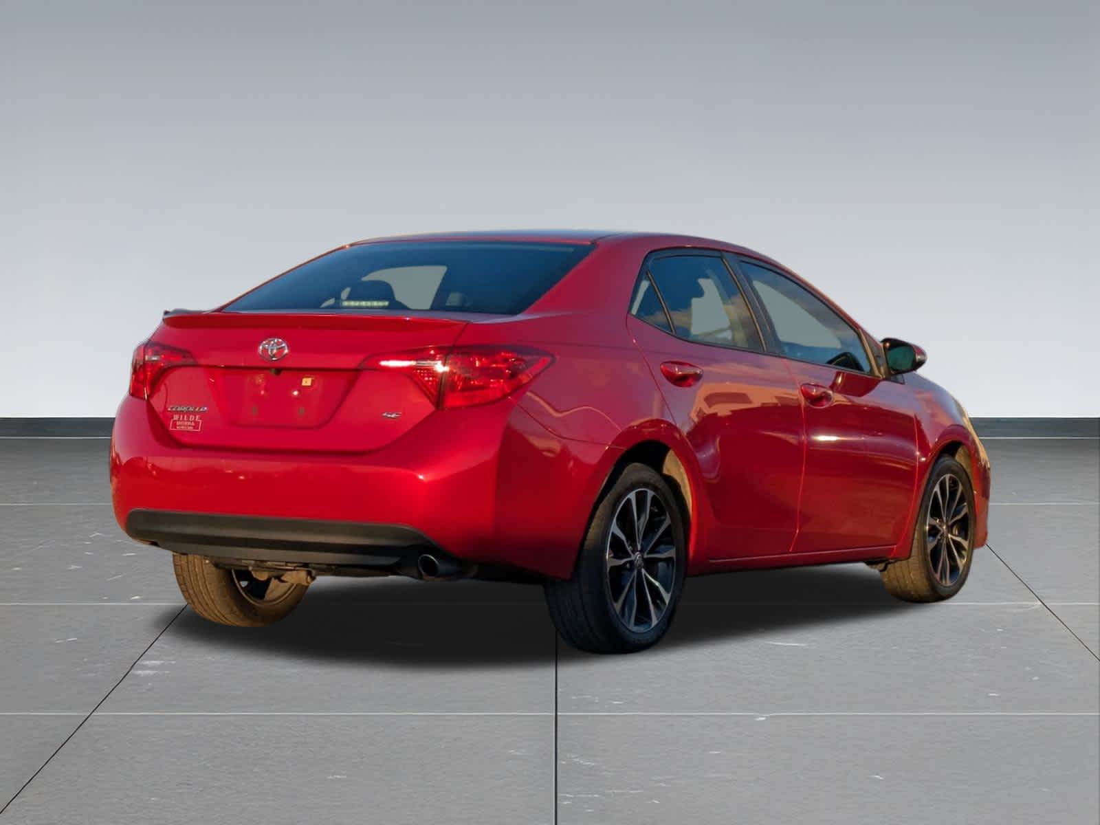 Thumbnail: 2017 Toyota Corolla - 6