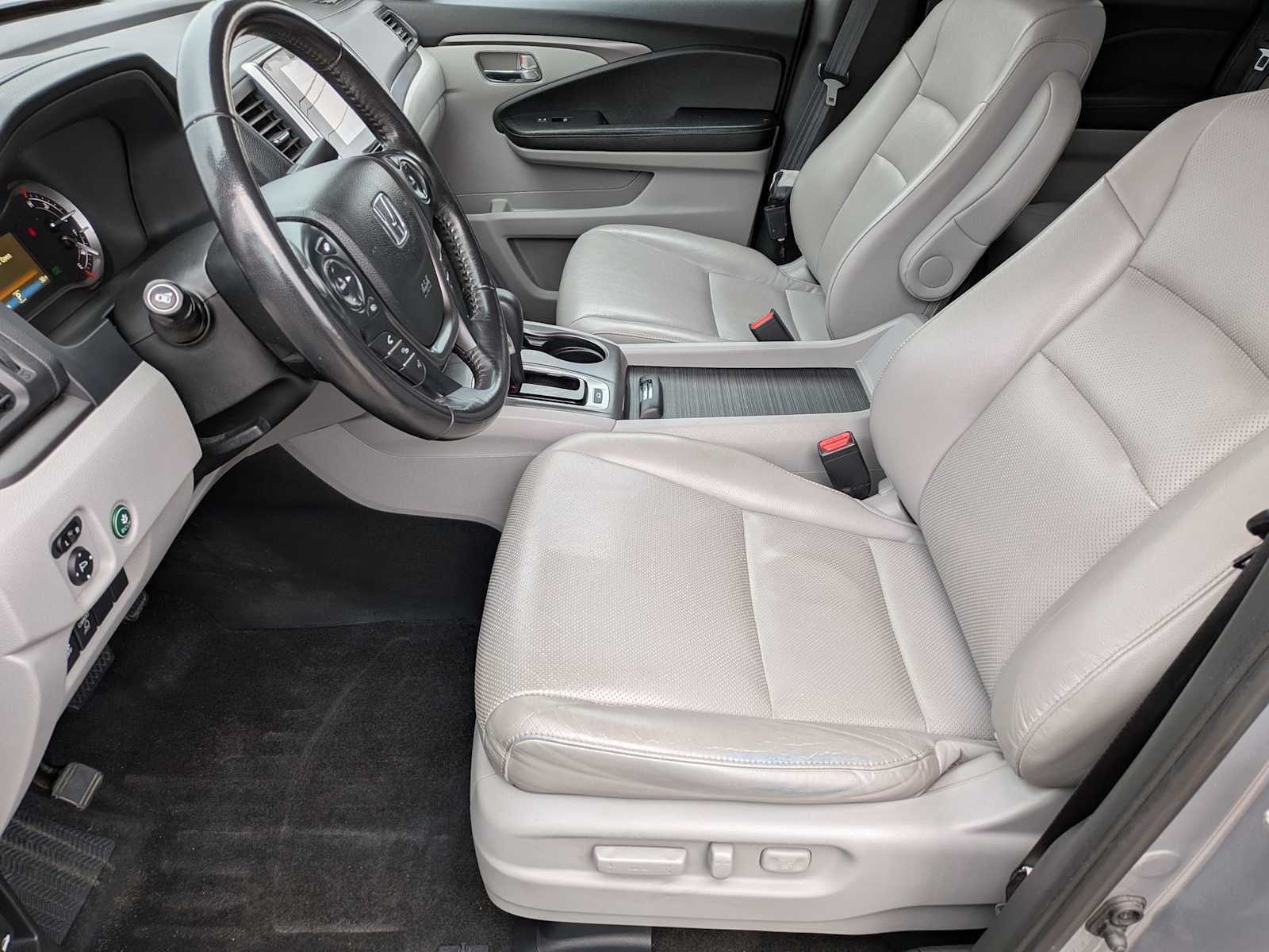 Thumbnail: 2018 Honda Ridgeline - 15