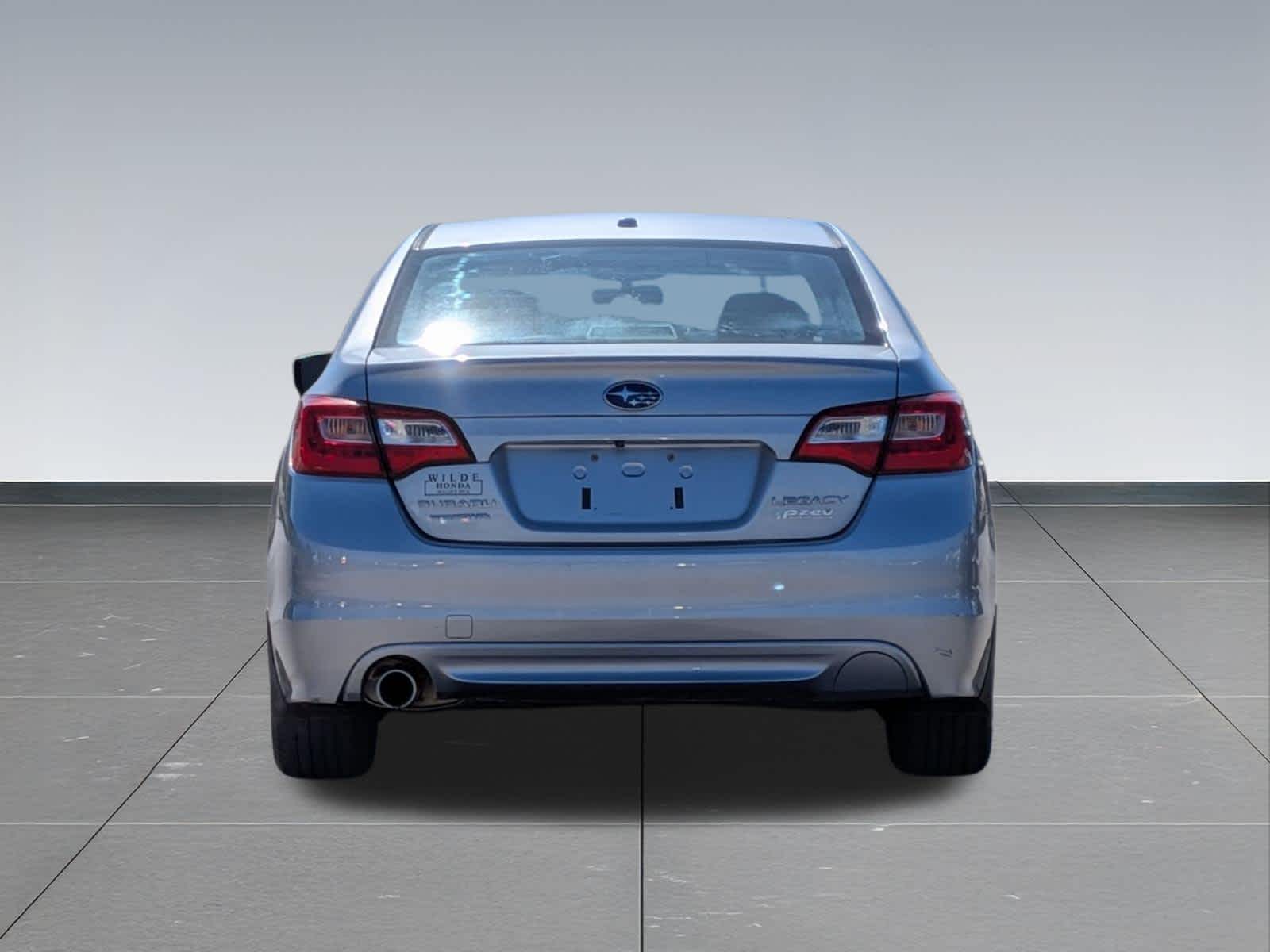 Thumbnail: 2015 Subaru Legacy - 4