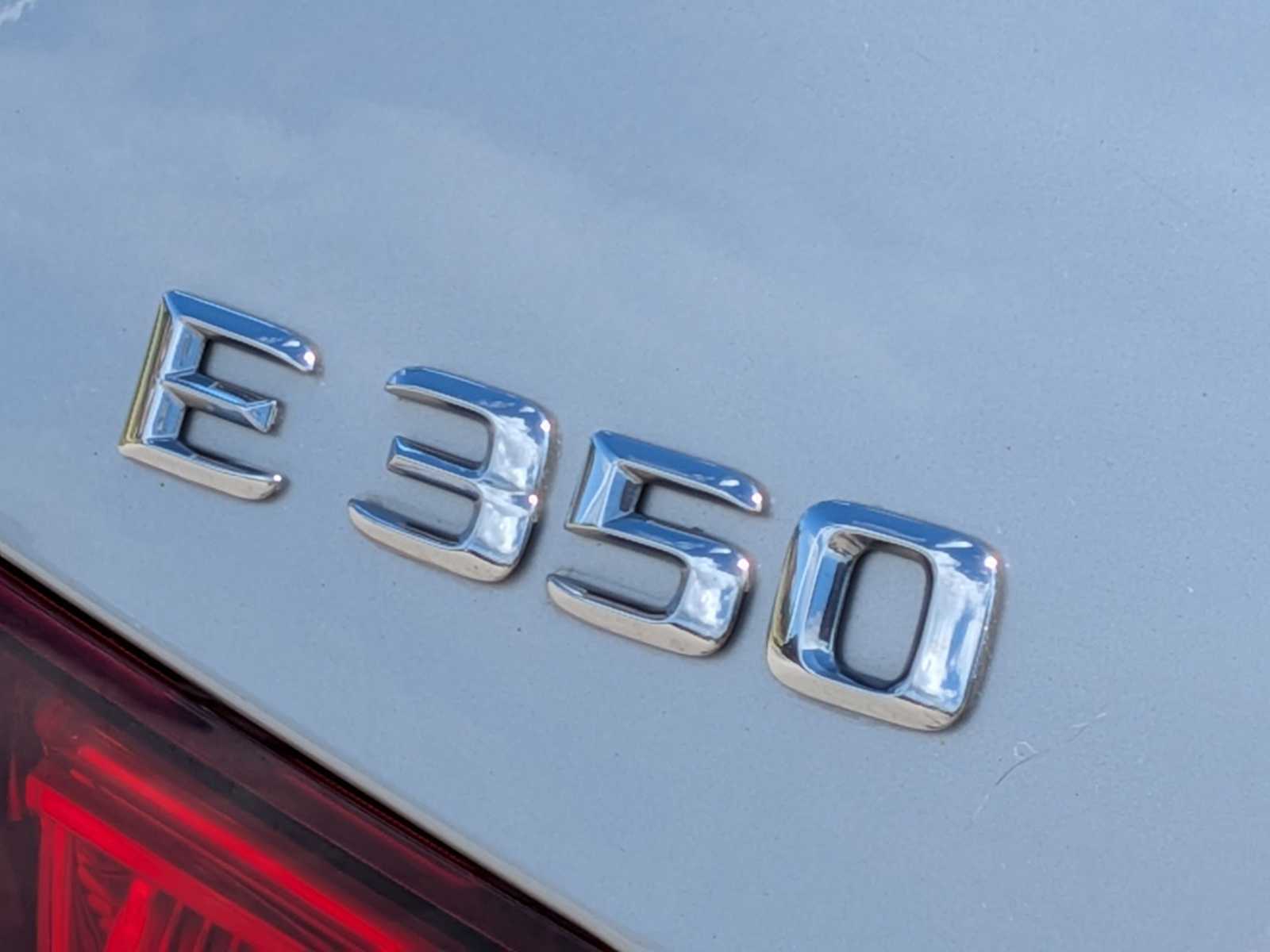 Thumbnail: 2015 Mercedes-Benz E-Class - 10
