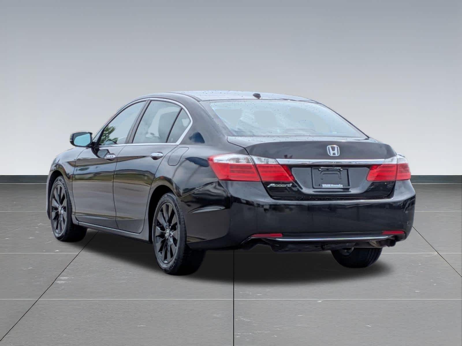 Thumbnail: 2015 Honda Accord - 3