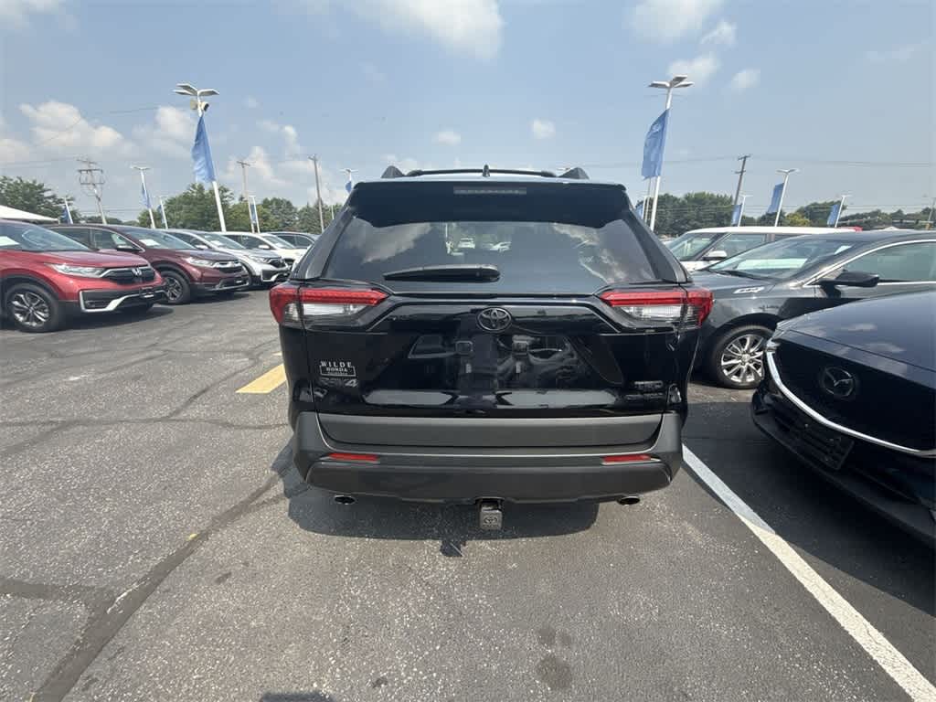 Thumbnail: 2020 Toyota RAV4 - 5