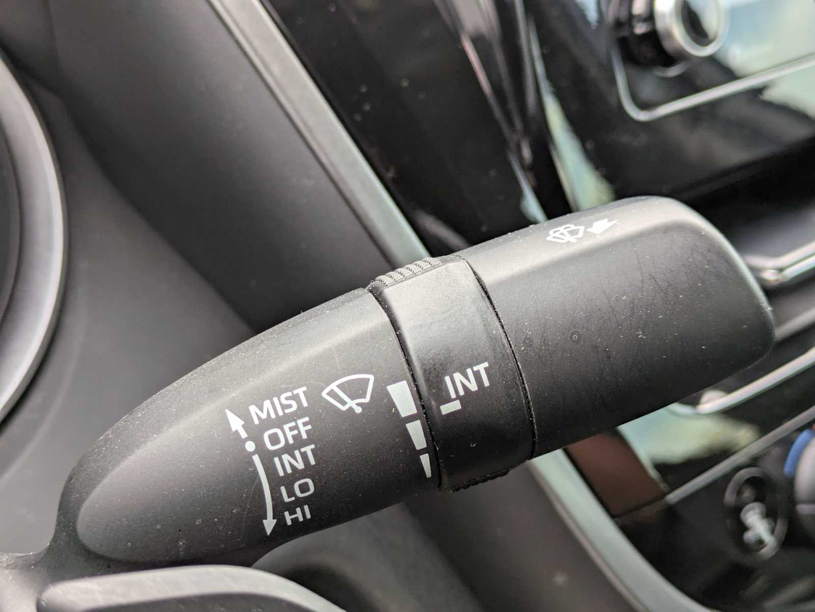 Thumbnail: 2023 Toyota Camry - 24