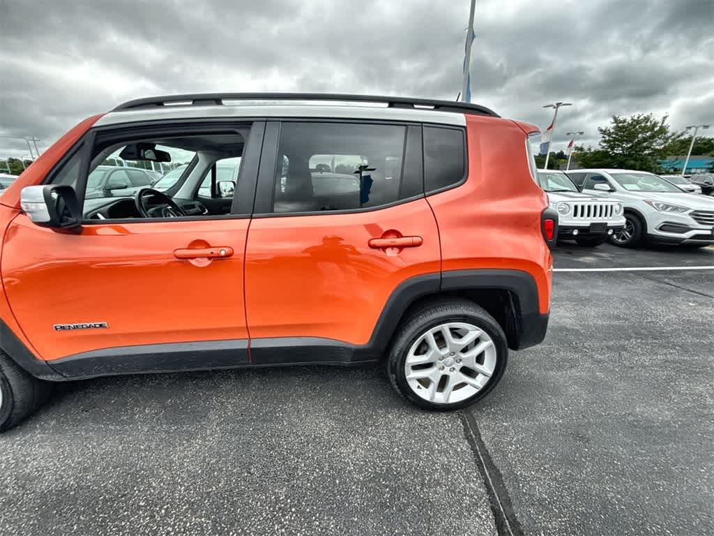 Thumbnail: 2021 Jeep Renegade - 4