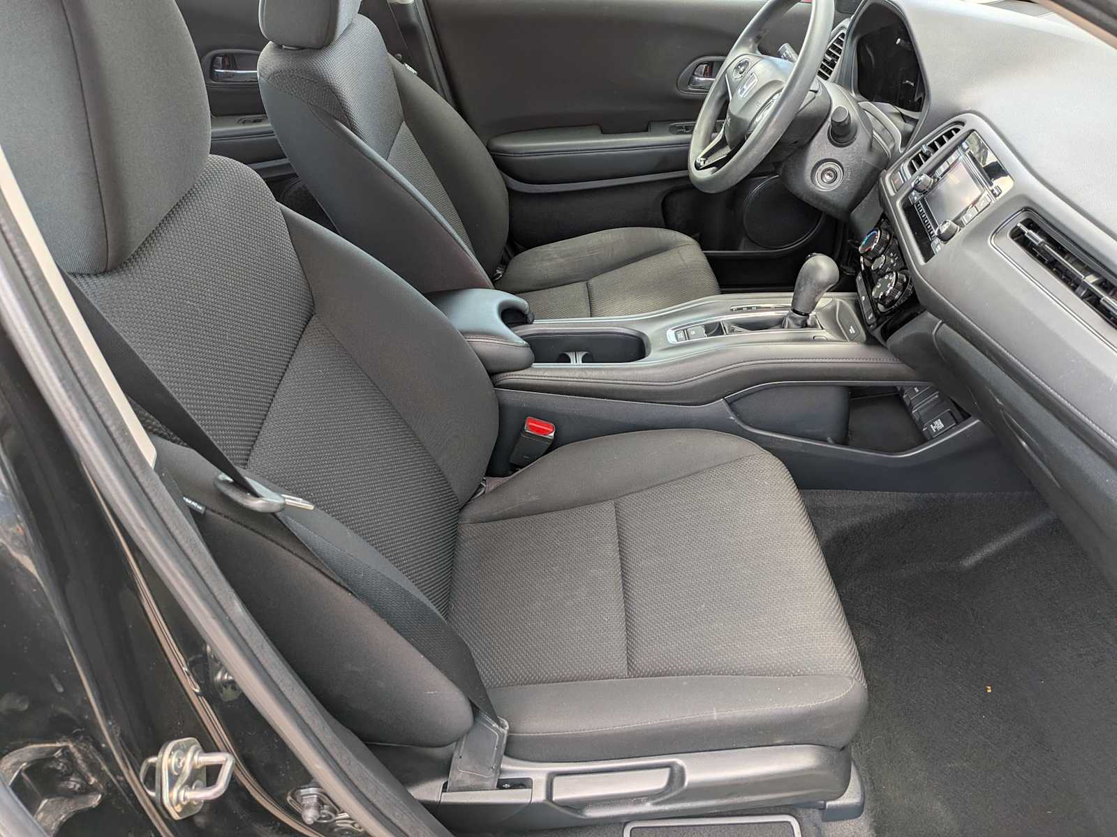 Thumbnail: 2017 Honda HR-V - 19