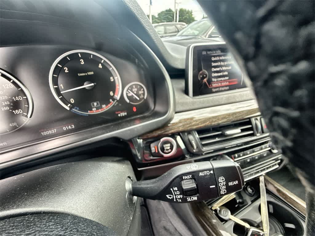 Thumbnail: 2015 BMW X5 - 25