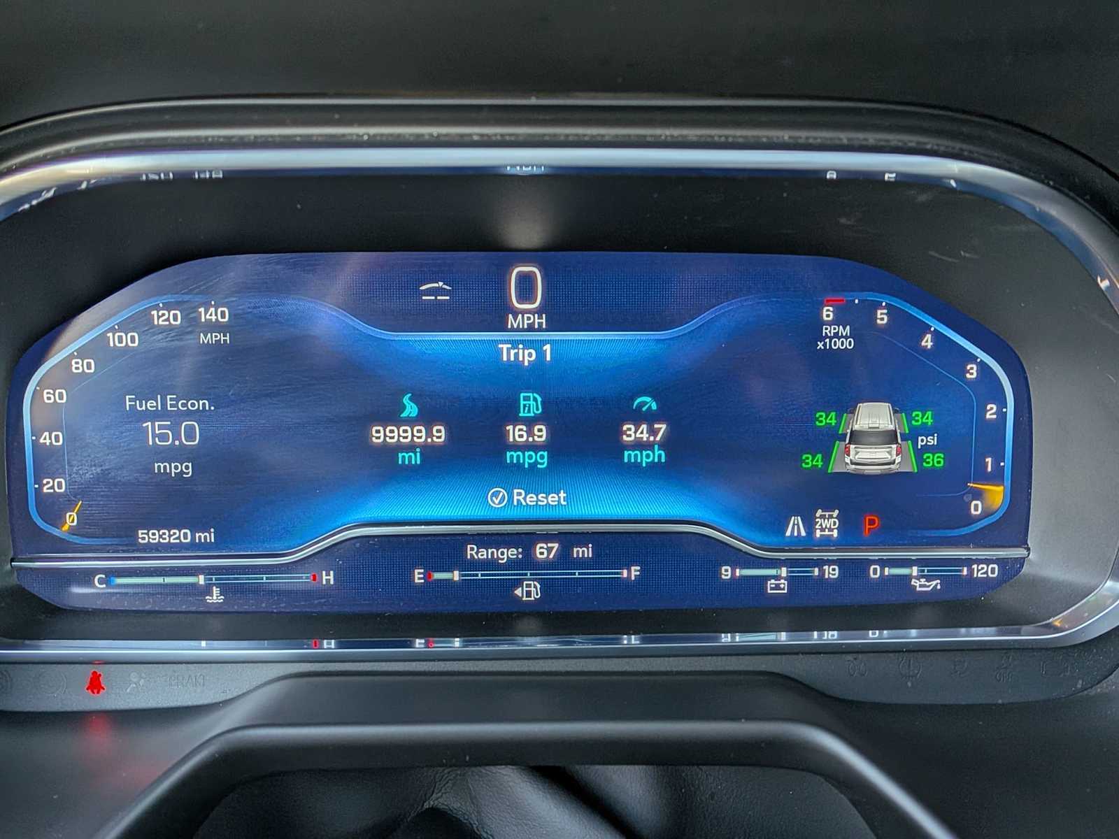 Thumbnail: 2023 Chevrolet Tahoe - 32