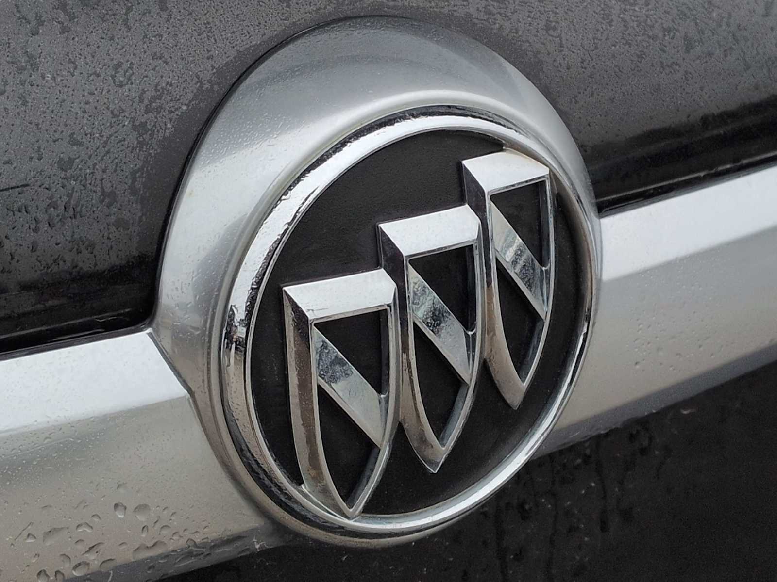 Thumbnail: 2017 Buick Regal - 14