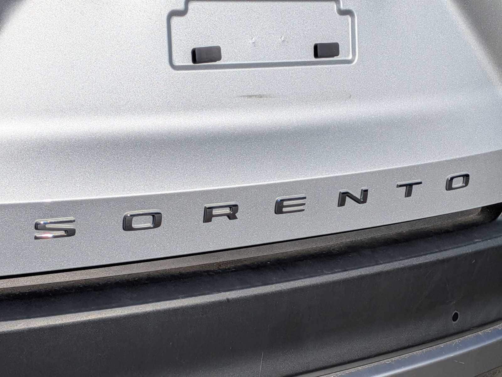 Thumbnail: 2021 Kia Sorento - 12