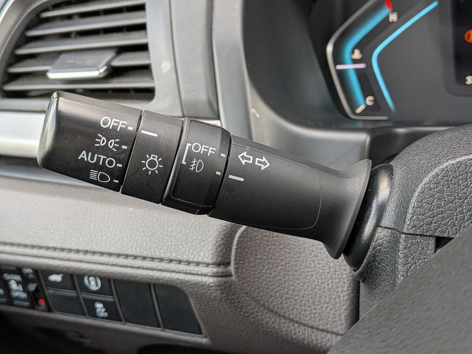 Thumbnail: 2022 Honda Odyssey - 27