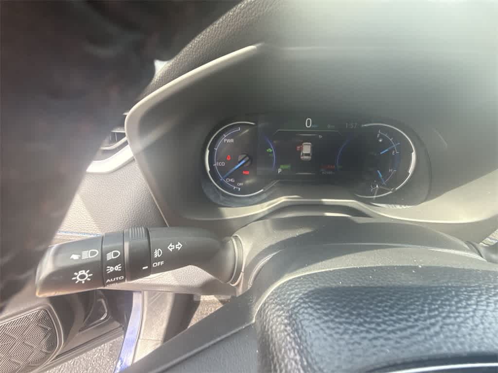 Thumbnail: 2021 Toyota RAV4 - 26
