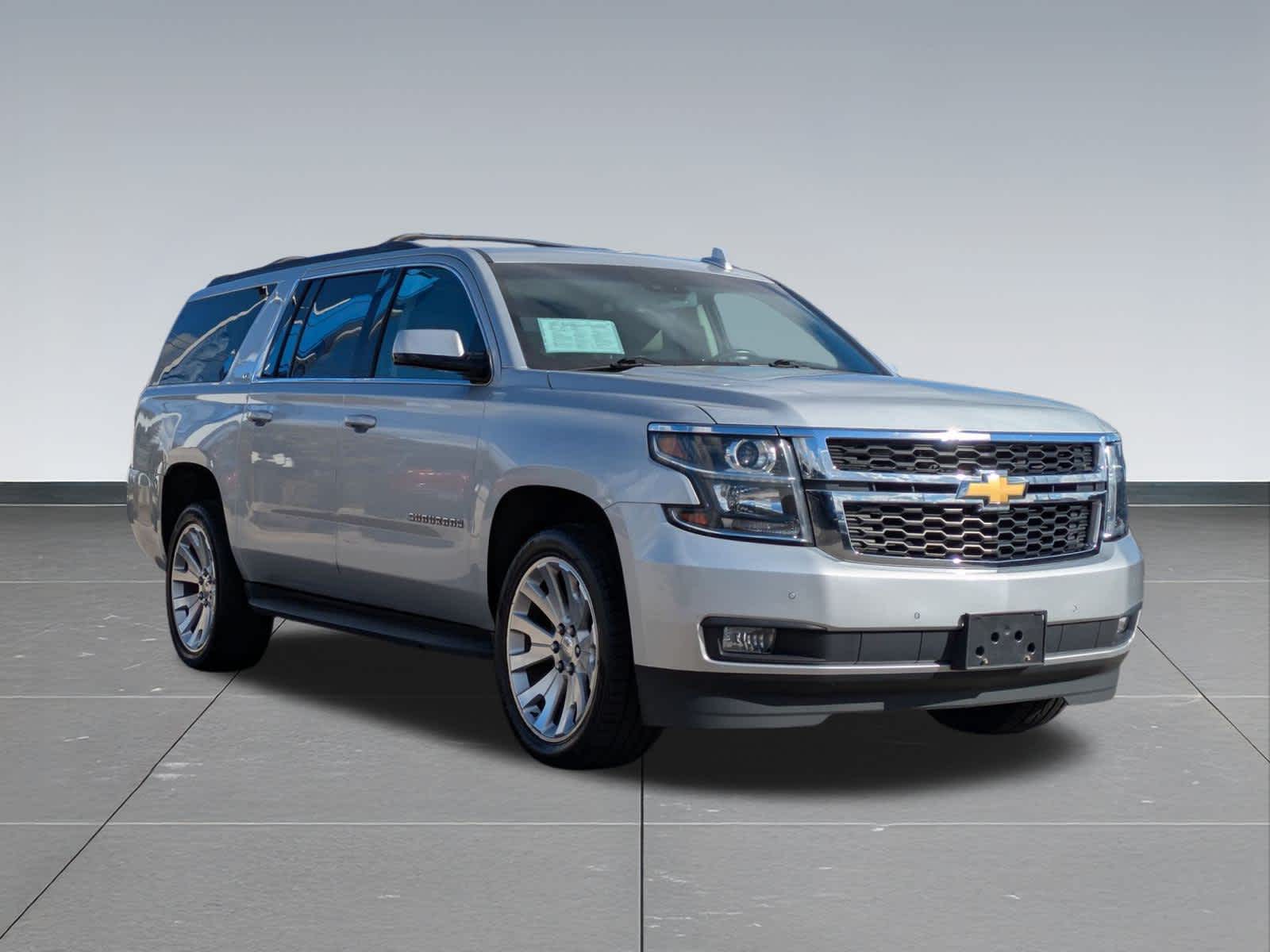 Thumbnail: 2019 Chevrolet Suburban - 8