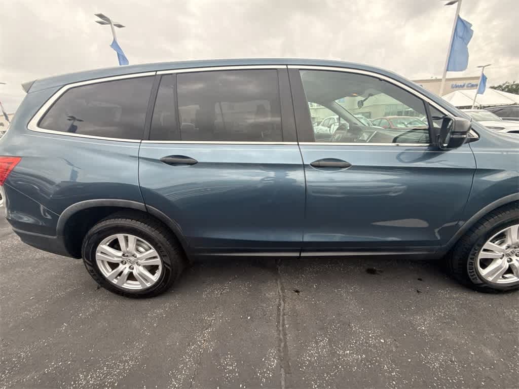 Thumbnail: 2016 Honda Pilot - 7