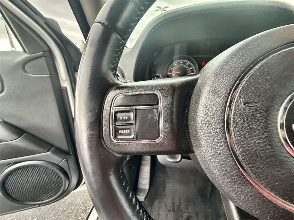 Thumbnail: 2016 Jeep Patriot - 22