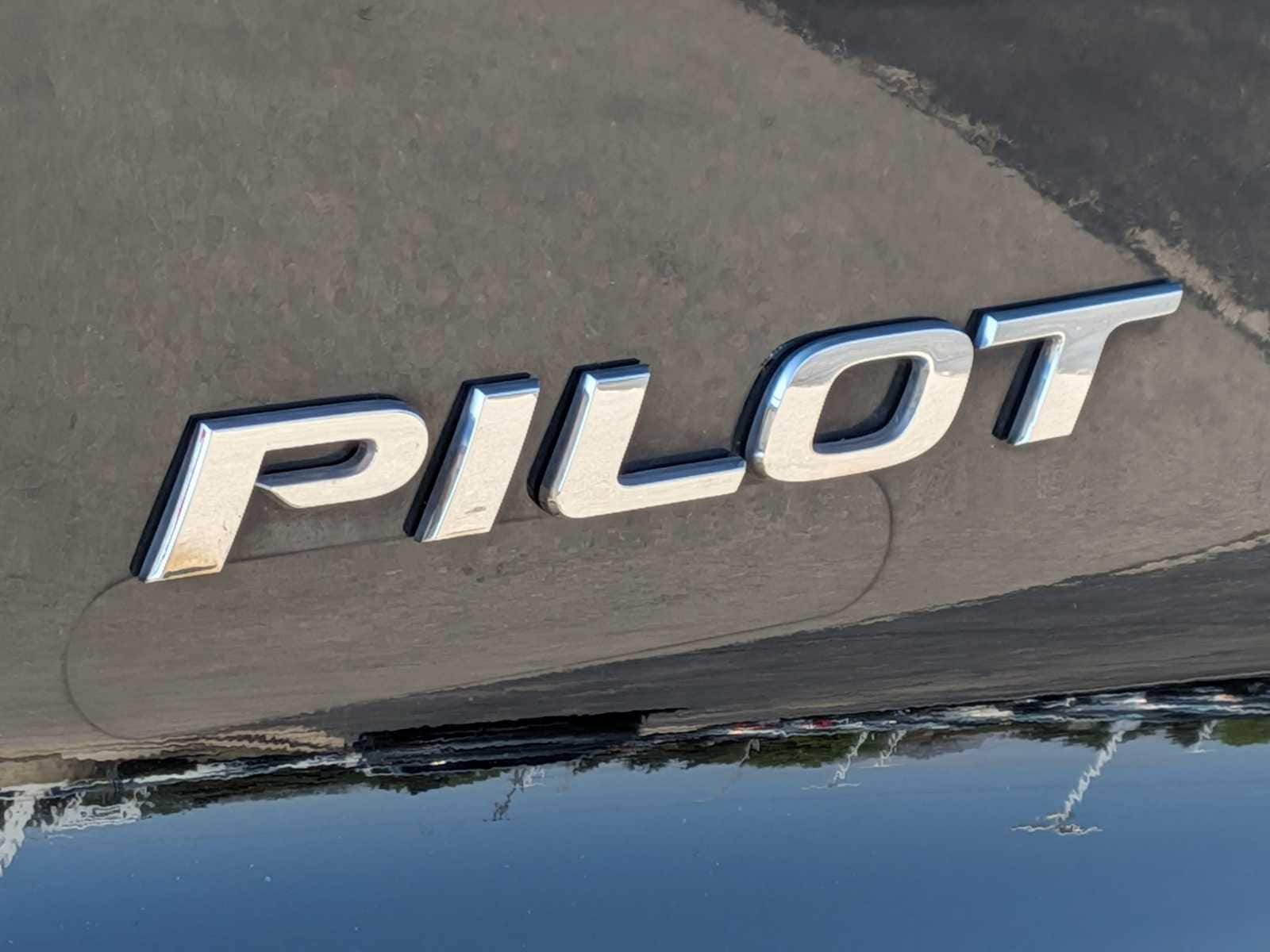 Thumbnail: 2017 Honda Pilot - 11