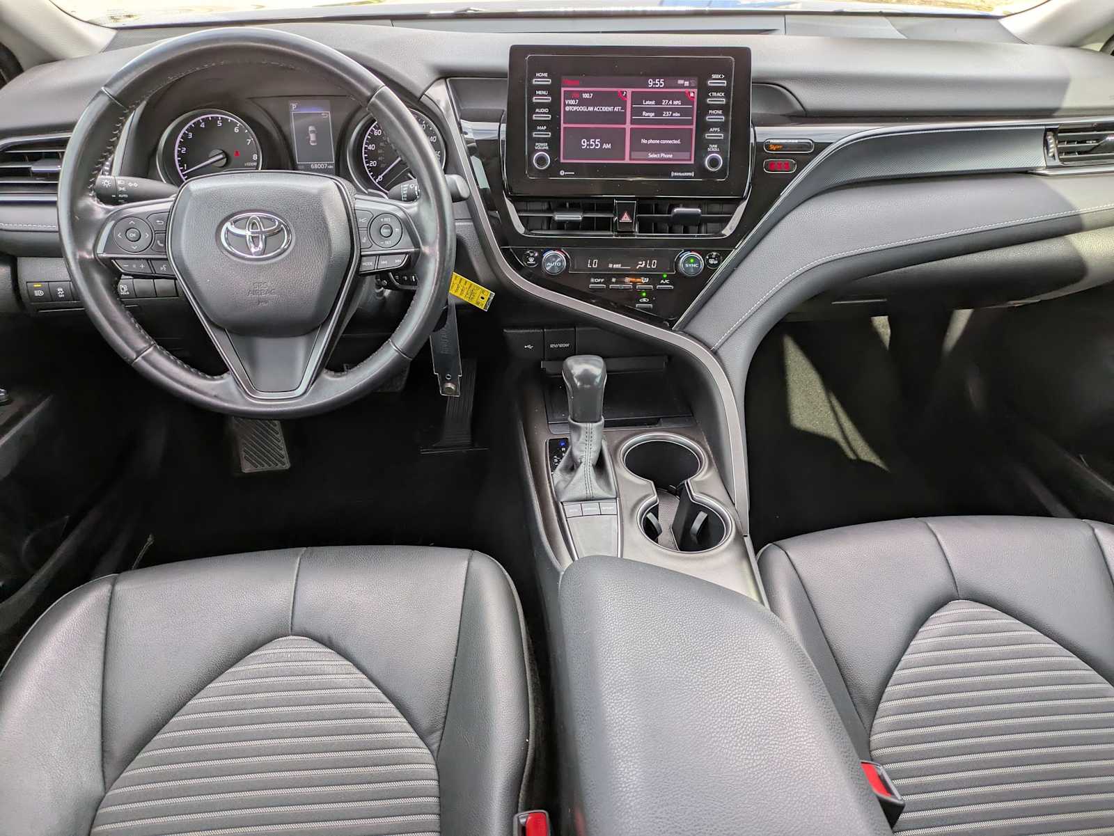 Thumbnail: 2023 Toyota Camry - 14