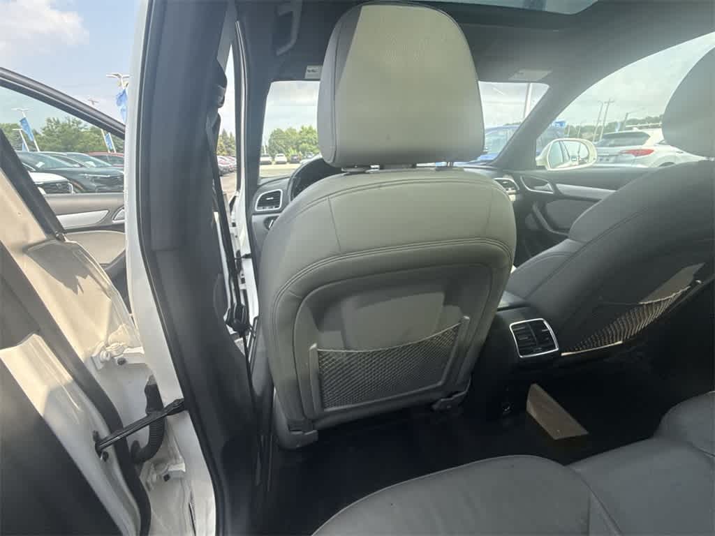 Thumbnail: 2018 Audi Q3 - 17