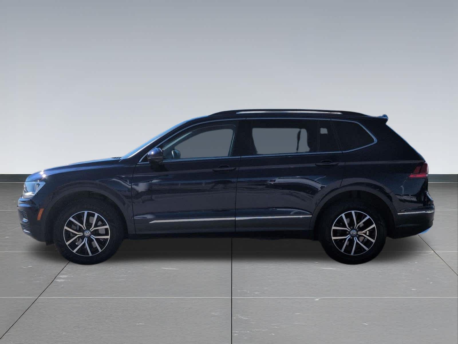 Thumbnail: 2021 Volkswagen Tiguan - 3