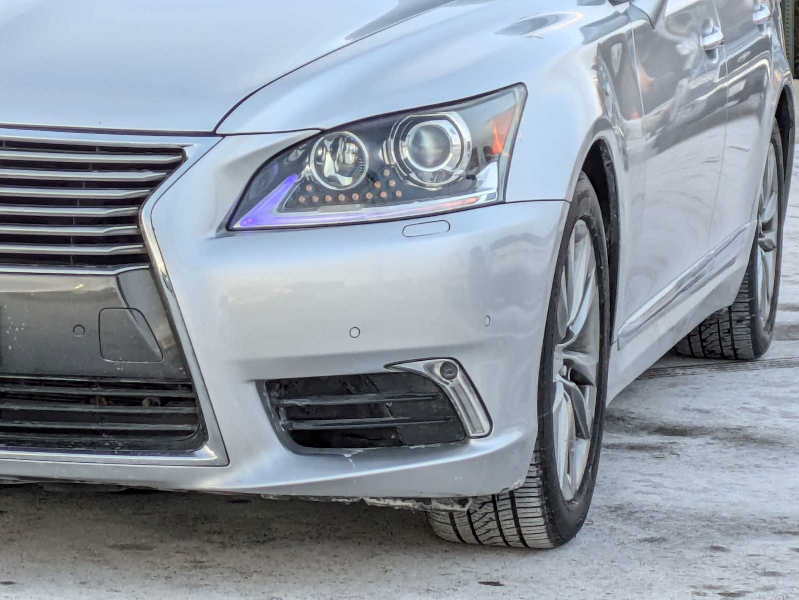 Thumbnail: 2015 Lexus LS - 10