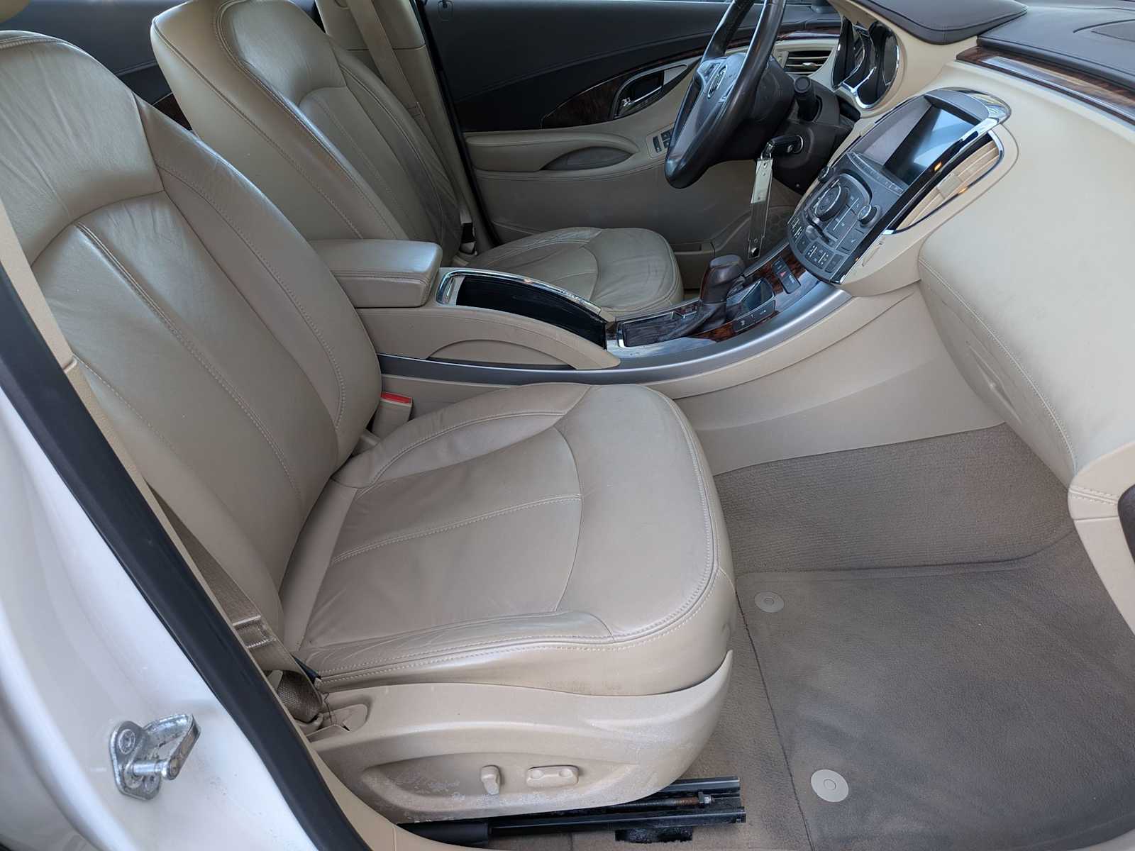 Thumbnail: 2013 Buick LaCrosse - 20