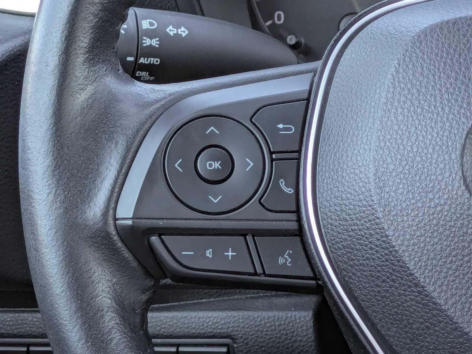 Thumbnail: 2023 Toyota Corolla - 23