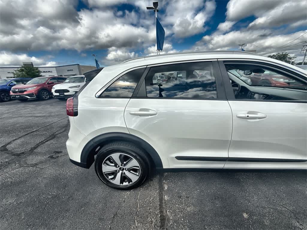 Thumbnail: 2019 Kia Niro - 6