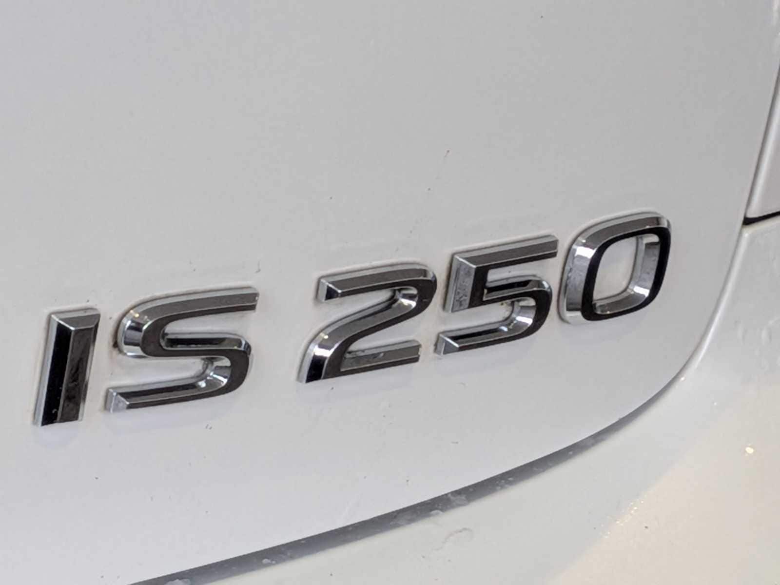 Thumbnail: 2012 Lexus IS - 12