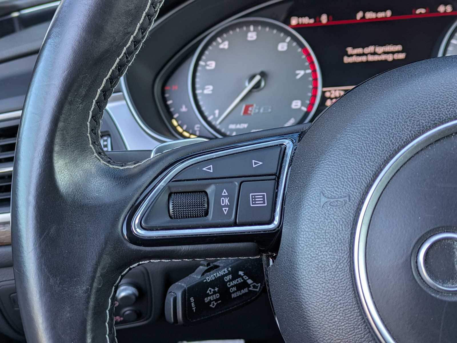 Thumbnail: 2016 Audi S6 - 23