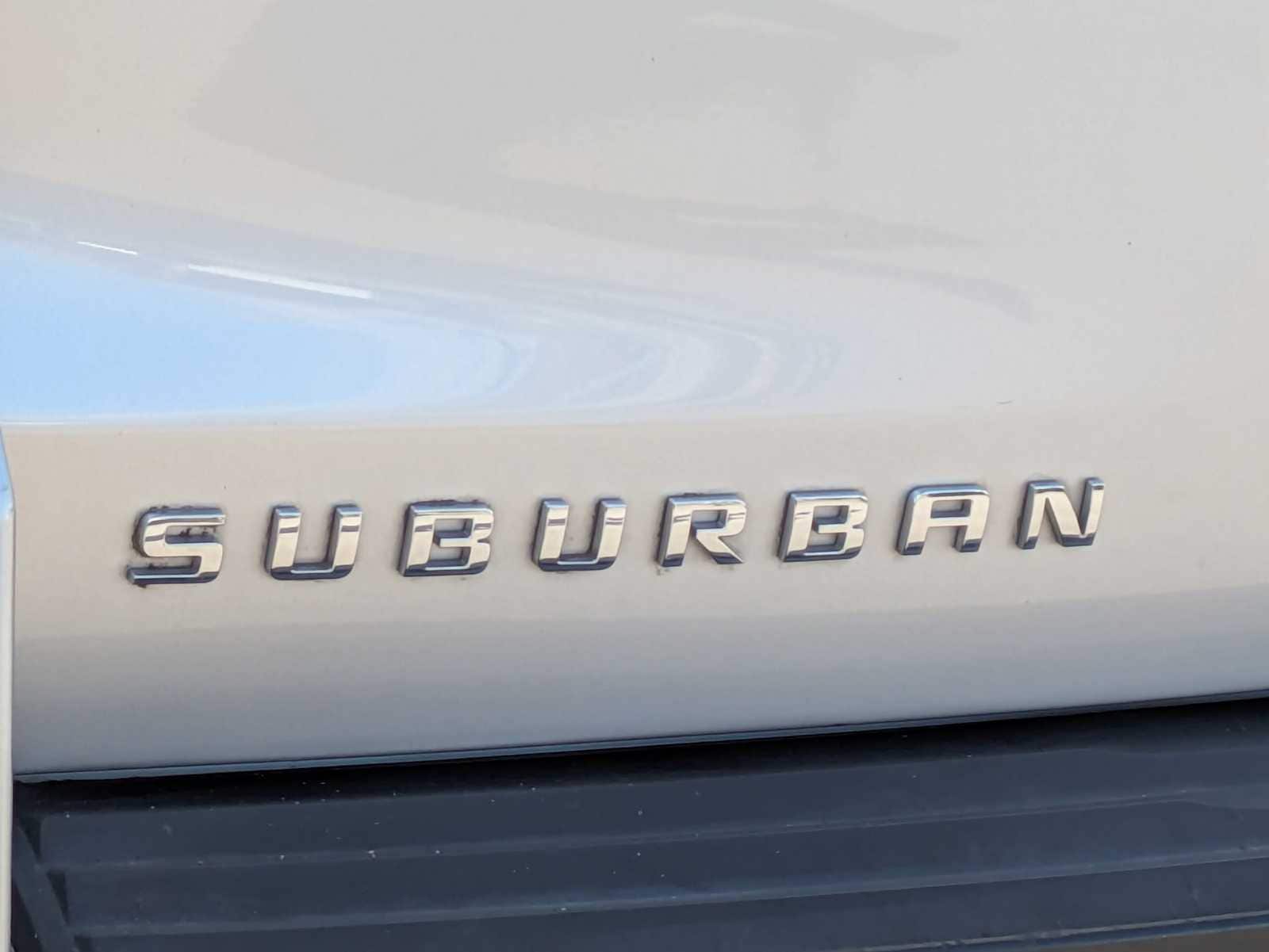 Thumbnail: 2019 Chevrolet Suburban - 12