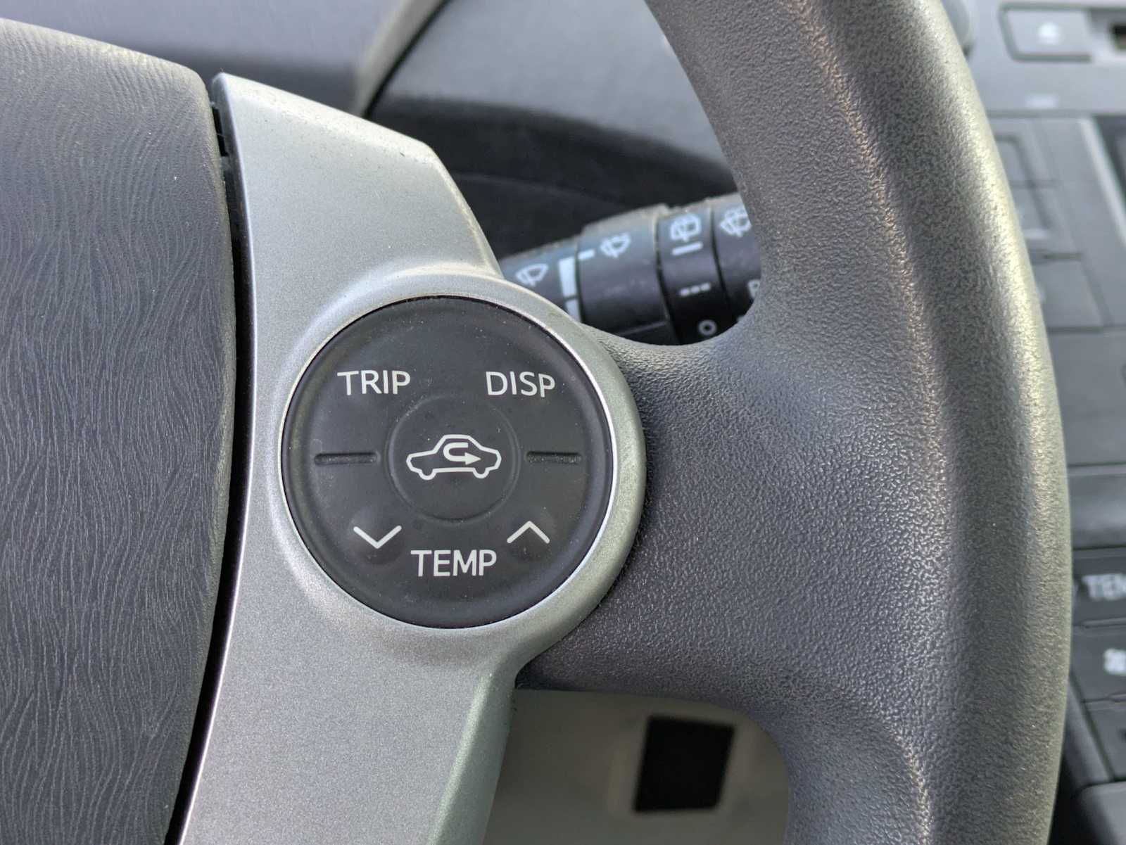 Thumbnail: 2011 Toyota Prius - 22