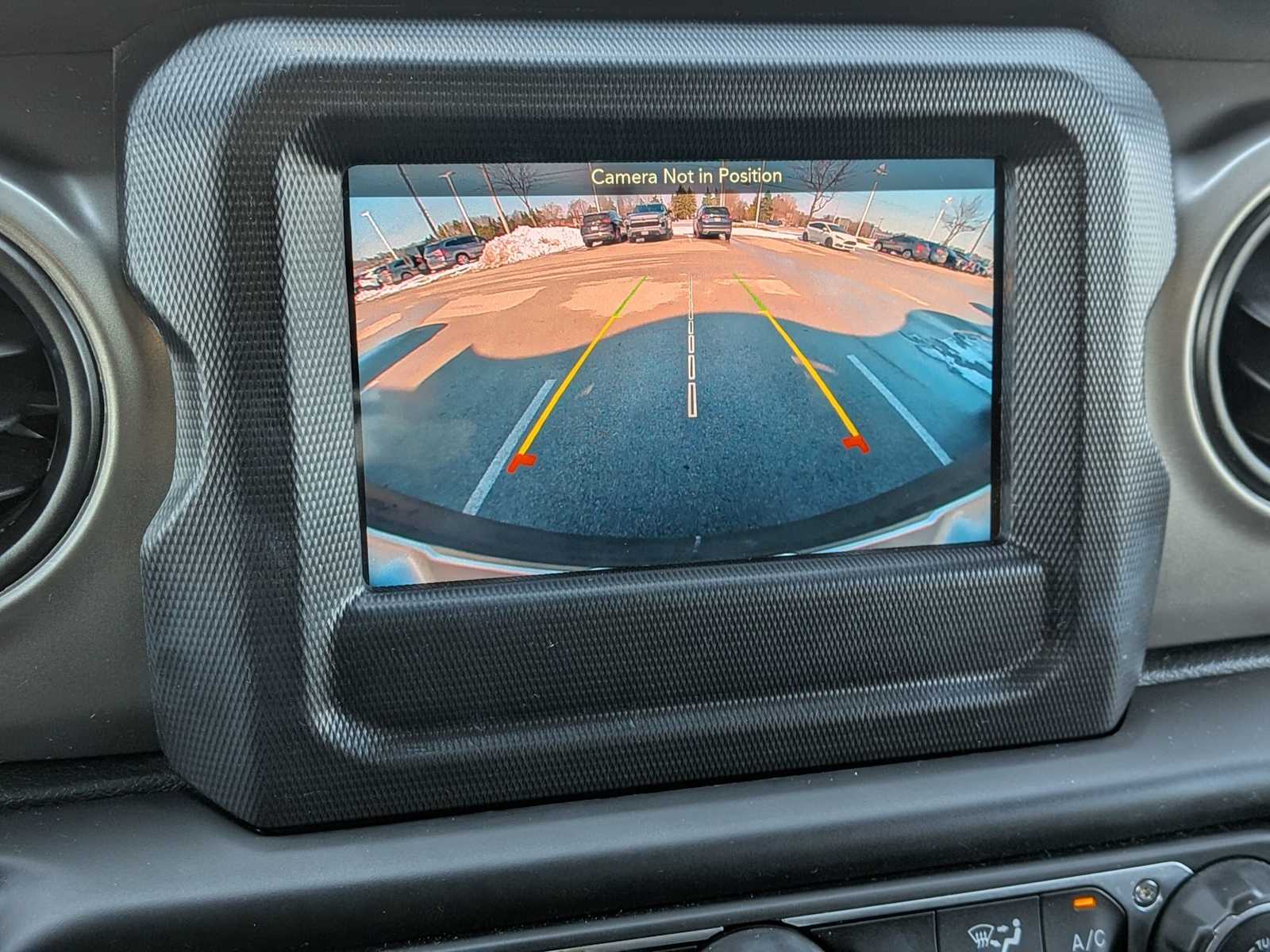 Thumbnail: 2021 Jeep Wrangler - 27