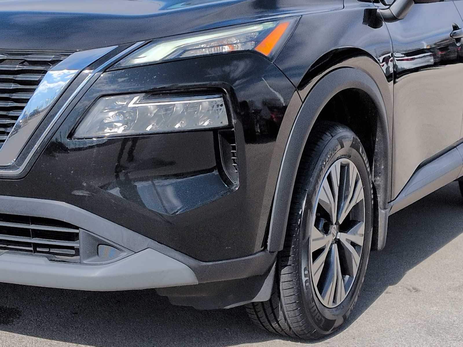 Thumbnail: 2021 Nissan Rogue - 10