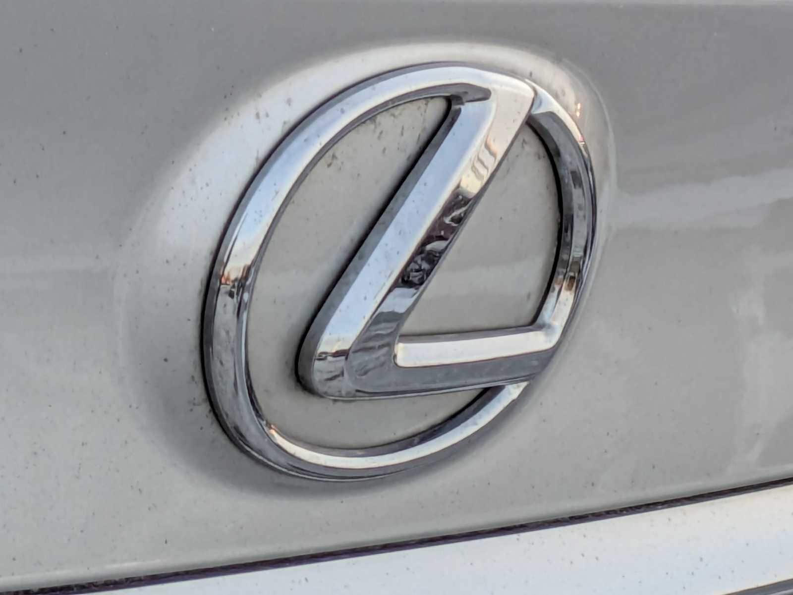 Thumbnail: 2015 Lexus LS - 11