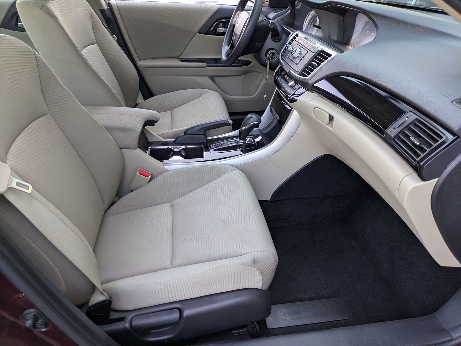 Thumbnail: 2017 Honda Accord - 19