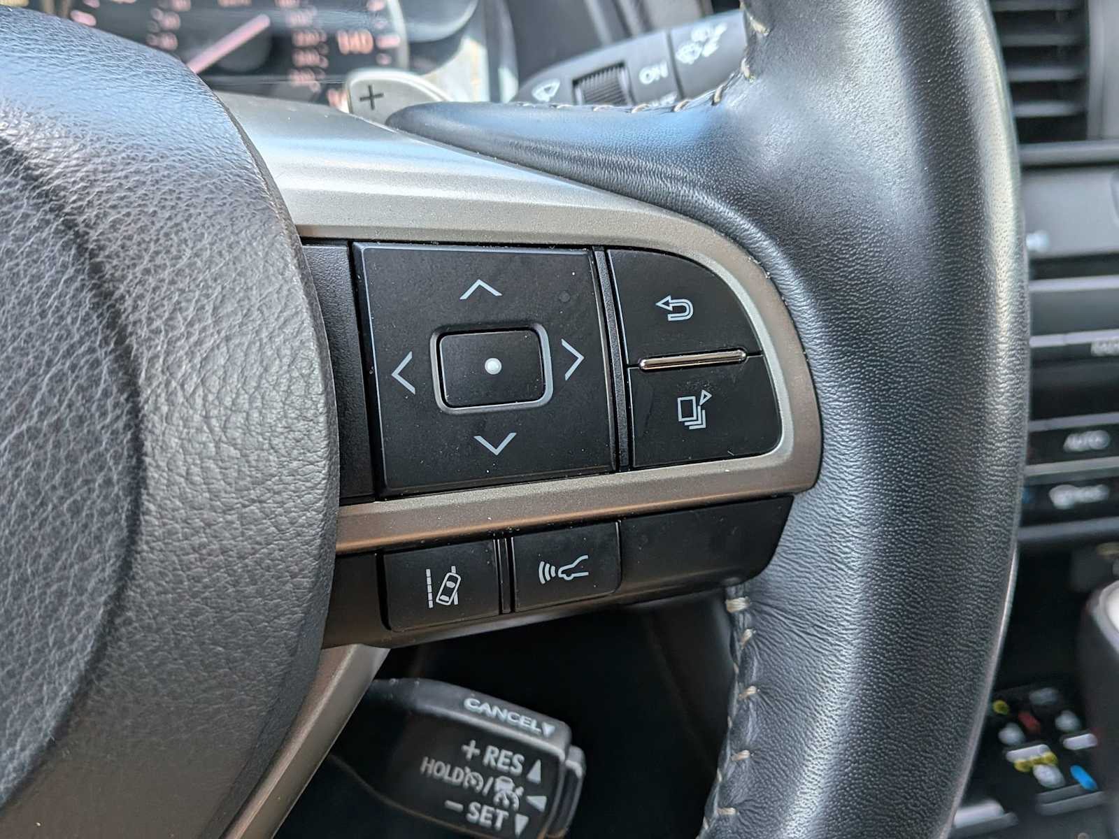 Thumbnail: 2021 Lexus RX - 25