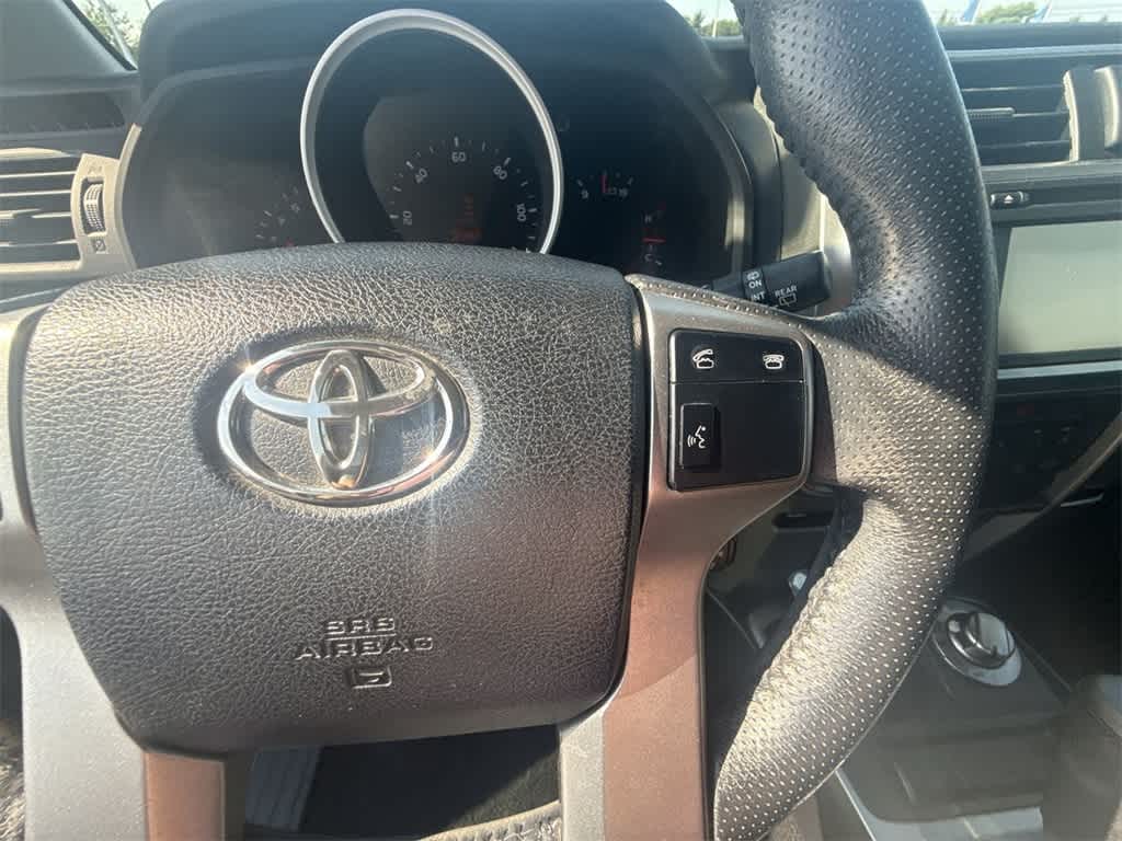 Thumbnail: 2012 Toyota 4Runner - 24