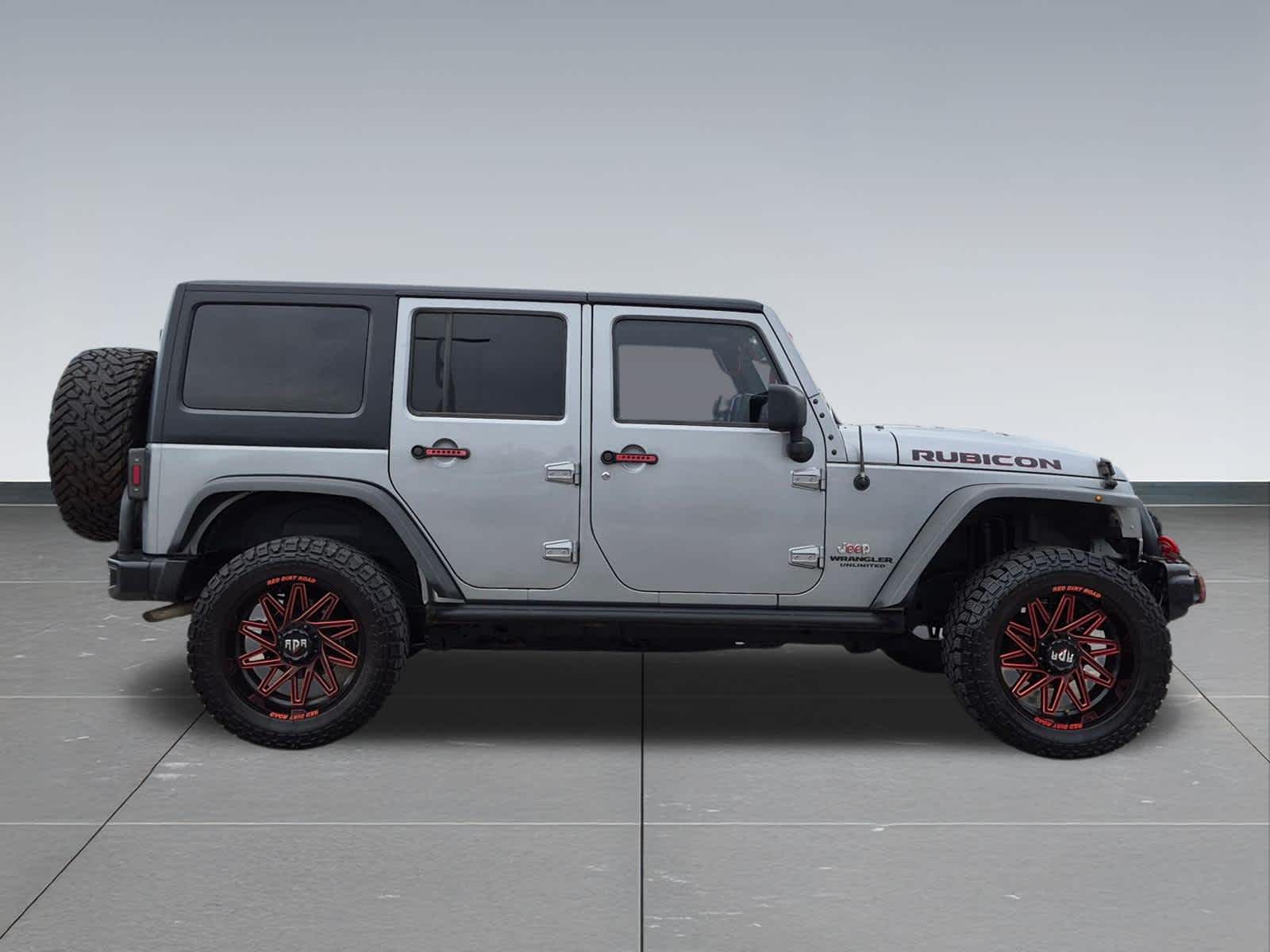 Thumbnail: 2016 Jeep Wrangler - 7