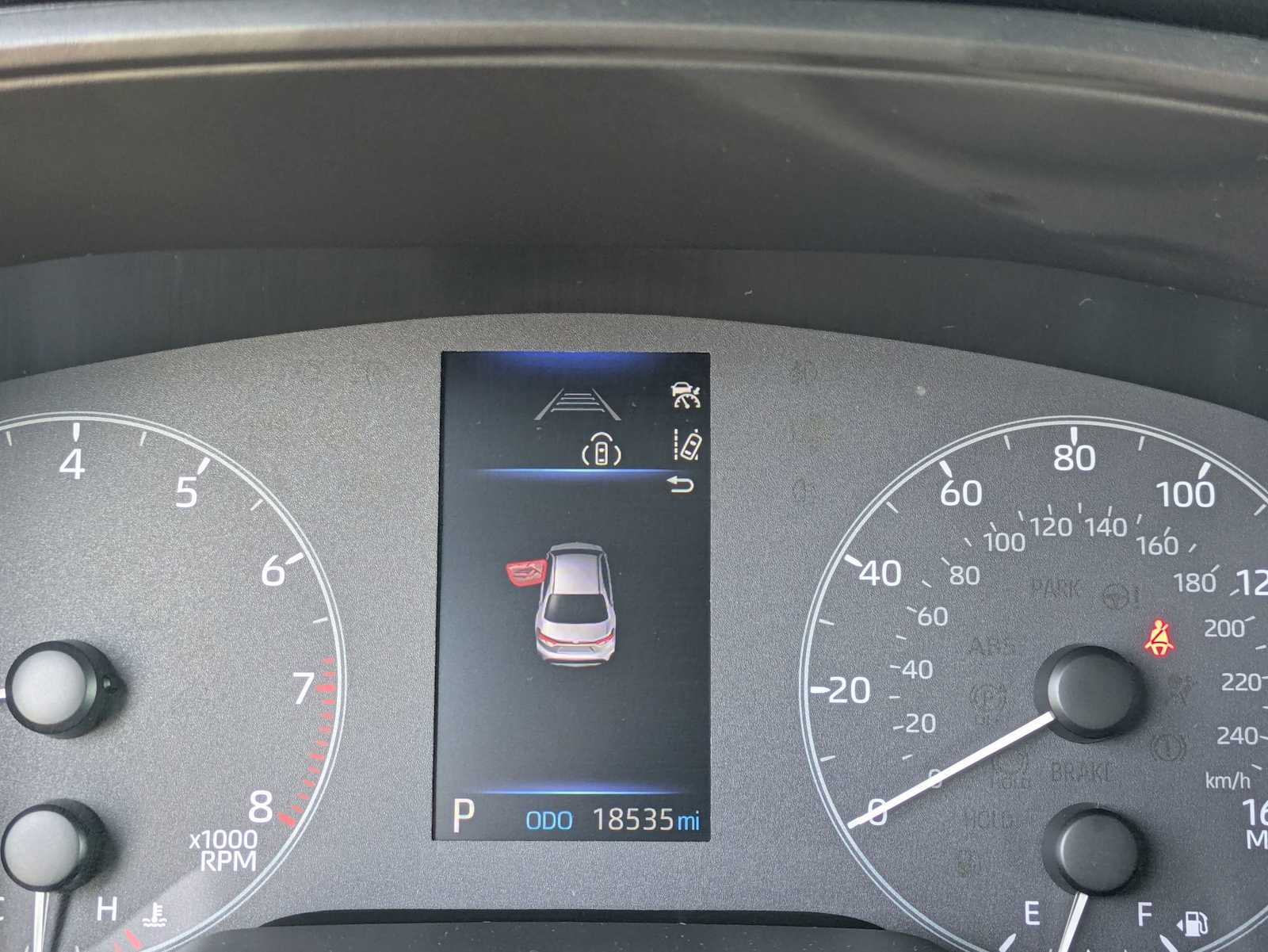 Thumbnail: 2023 Toyota Corolla - 31