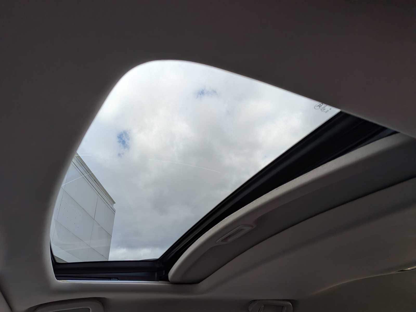 Thumbnail: 2012 Acura MDX - 17