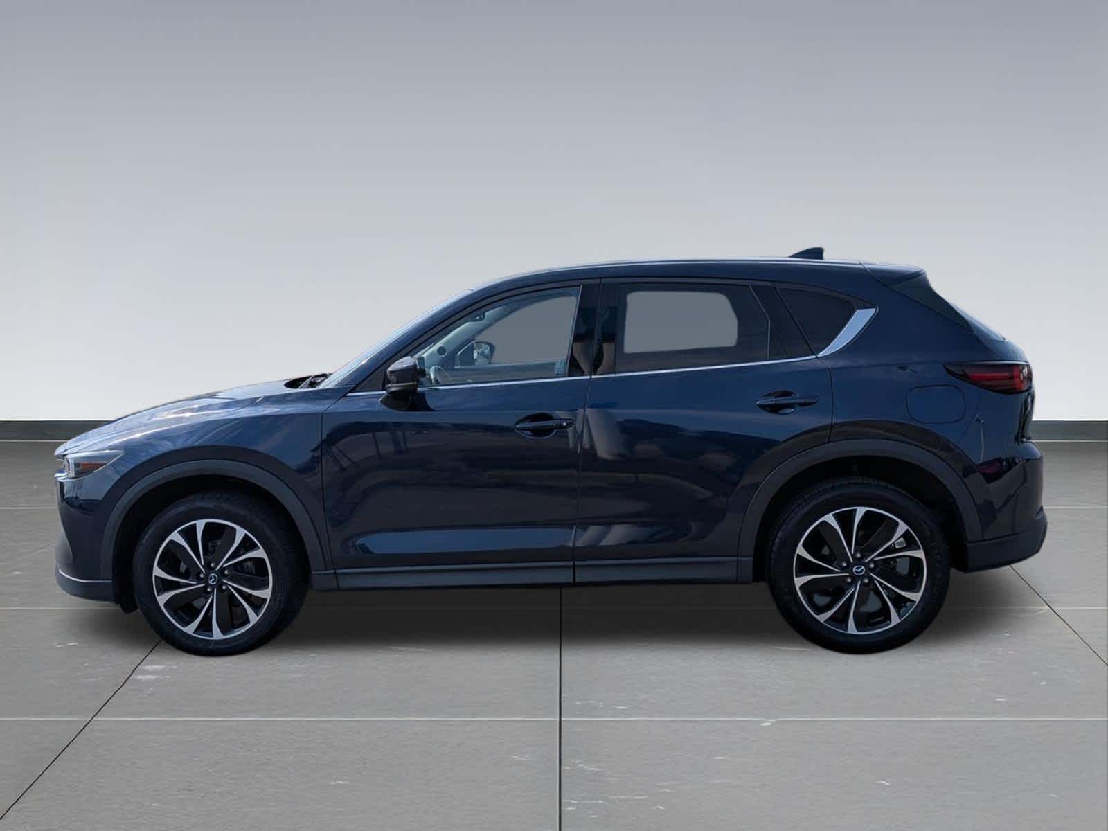 Thumbnail: 2022 Mazda CX-5 - 2