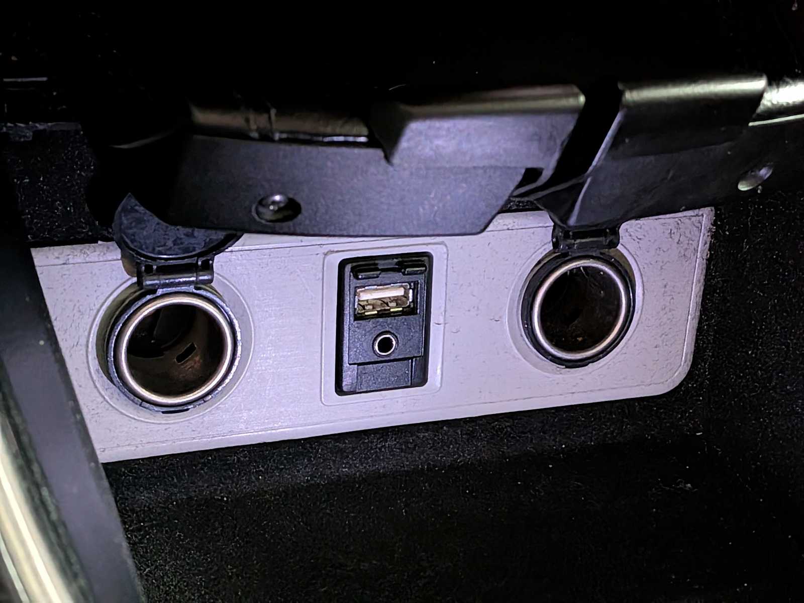 Thumbnail: 2018 Toyota Avalon - 28